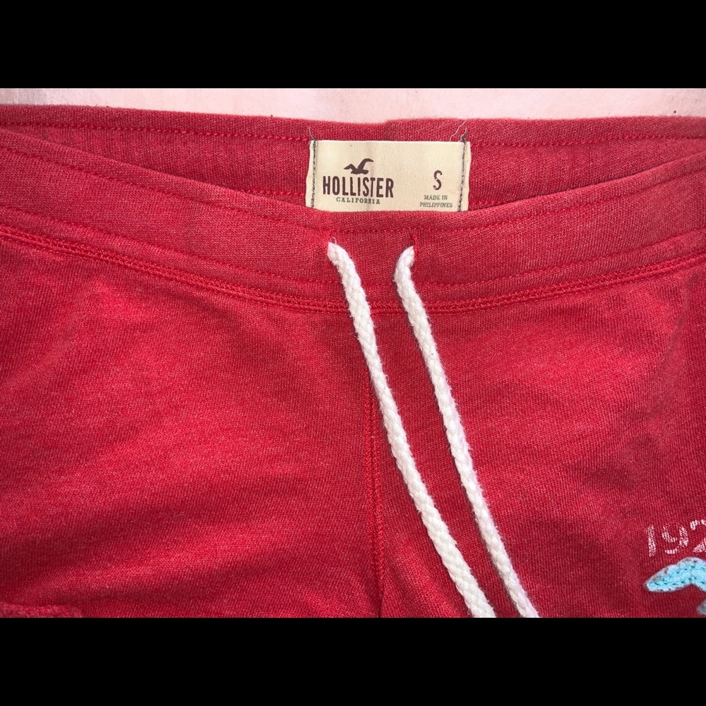 4/$30 Hollister shorts